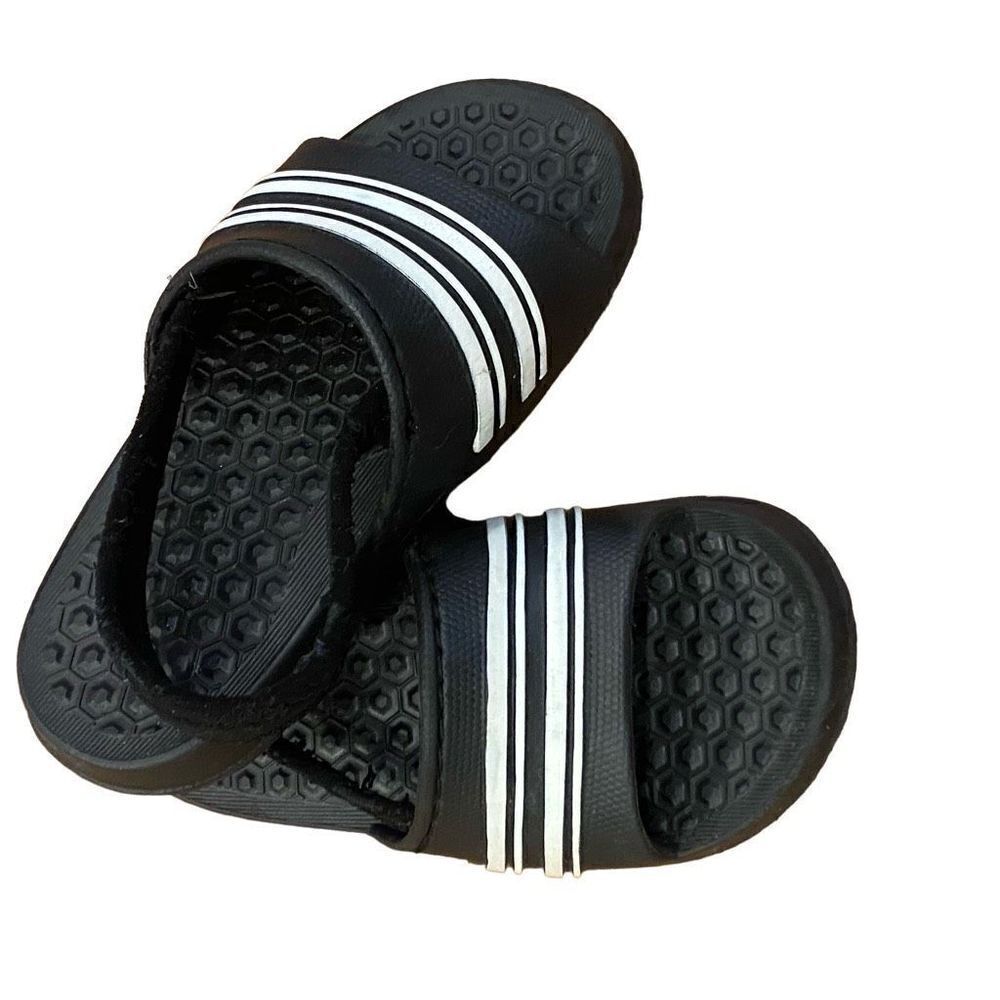 Wonder Nation Unisex Black White Flip Flop Sandals Toddler Size 7/8